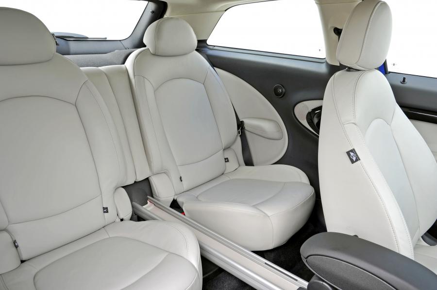  Mini Paceman Cooper S 2012 года  (фото 49 из 444)
